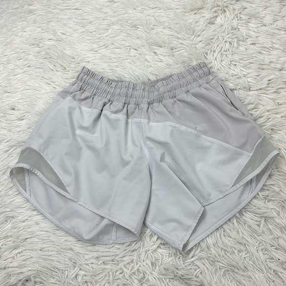 Lululemon Hotty Hot Short *Asym Light Chrome / White / White - Picture 1 of 5
